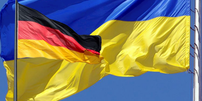 Almanya Ukrayna Kararını Açıkladı! Dışişleri Bakanı Annalena Baerbock Açıklama Yaptı!	