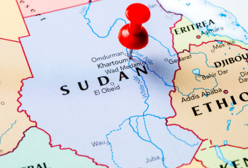 Sudan’da Kaçış Seferberliği!