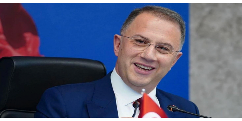 Murat Çalık, AYM’nin Yolunu Tutuyor
