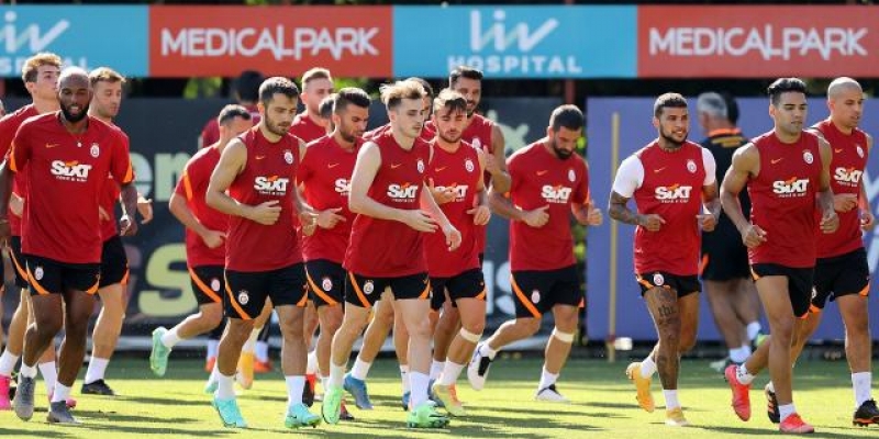 Galatasaray takımı deplasmanda  Olympiakos takımıyla olacak