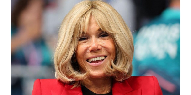Paris’te Skandal Dava: Brigitte Macron’un “Erkek Olduğu” İddiasıyla 10 Kişi Mahkemede