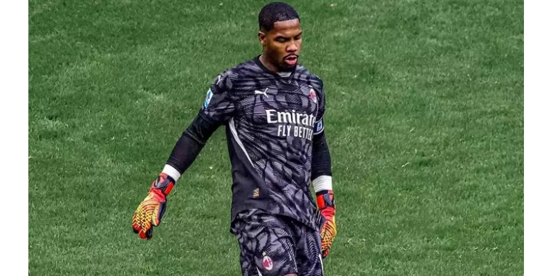 Galatasaray'dan transferde Mike Maignan bombası