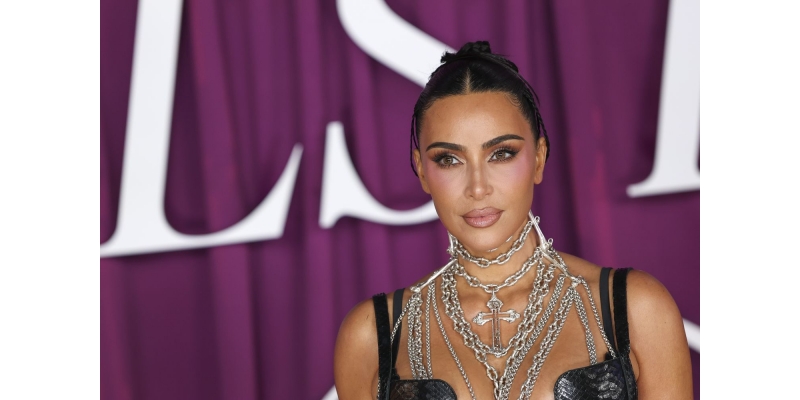 Kim Kardashian Beyin Anevrizması Geçirdiğini Açıkladı: “Doktorlar Sebebin Stres Olduğunu Söyledi”