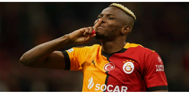 Galatasaray’dan Osimhen ısrarı! Yeni teklif masada, İtalya’dan flaş iddia